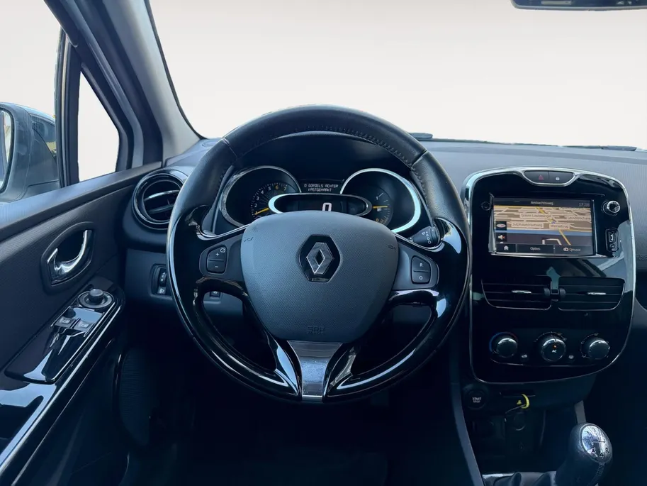 Renault Clio 0.9 TCe Expression | Navigatie | Camera | Airco | Cruise Control | 12 MAANDEN GARANTIE |