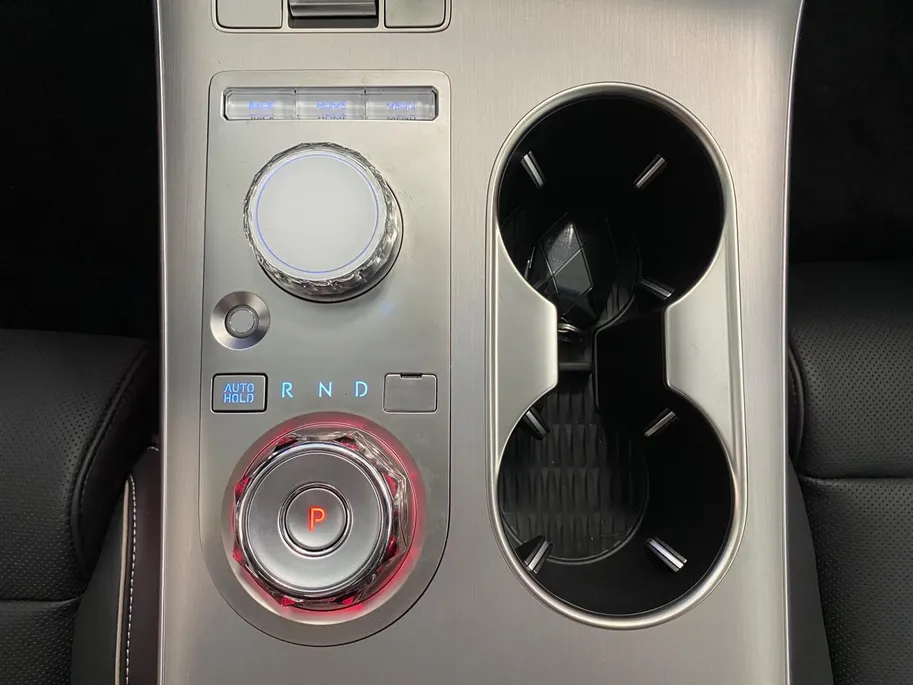 Genesis GV70 84 KWH | LUXURY | PANODAK | B&O | NU TE BESTELLEN |