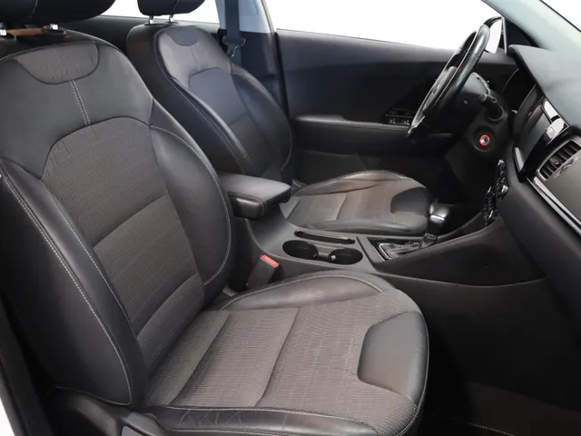 Kia Niro 1.6 GDi Hybrid DynamicLine
