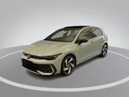 Volkswagen Golf 1.5 eHybrid 272pk DSG GTE · Panoramadak · 360 Camera · Inklap. Trekhaak · Head-Up Display · Matrix LED · Keyless · DCC · Garantie t/m 26-05-2030 of 100.000km