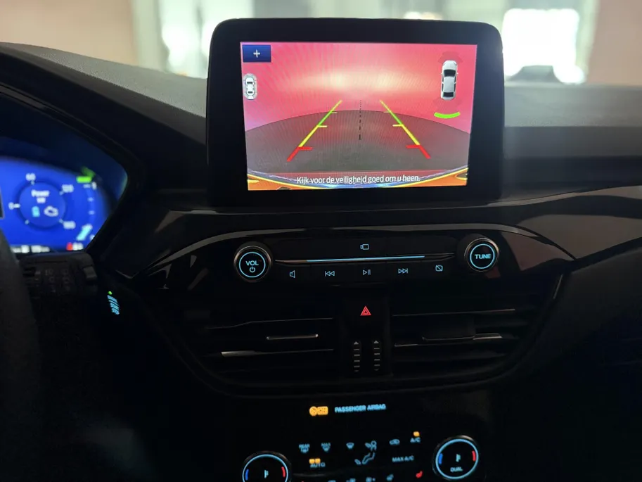 Ford Kuga 2.5 PHEV ST-Line X | Winterpack | Full LED | Adaptieve Cruise Control | Automatisch inparkeren |