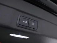 Audi A6 Avant S edition Comp 367 PK S-tronic e-hybrid quattro · MIDNIGHT GREEN · 360 Camera · Servosluiting · Panoramadak · Bang & Olfusen · Elek. Stuurkolom · Bijrijder Scherm · Stoelverwarming V + A · 21'' Inch · Garantie t/m 03-03-2028