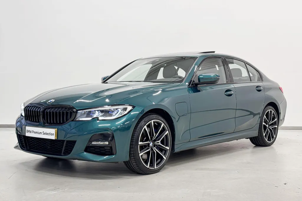 BMW 3 Serie Sedan 320e Business Edition Plus