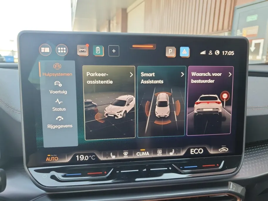 CUPRA Formentor 1.5 TSI e-Hybrid Business | Trekhaak | Panoramaschuifdak | Appel Carplay / Android Auto | Camera | Stoel en stuurverwarming |