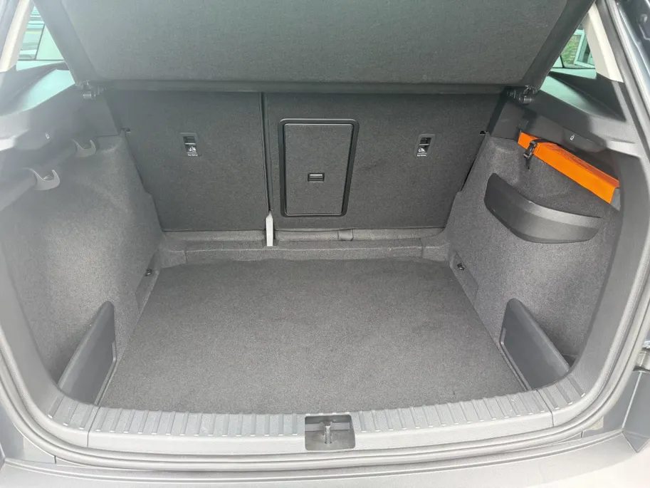 Škoda Karoq 1.5 TSI ACT Business Edition Plus memory stoelen