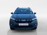 Dacia Jogger 140PK Hybrid Extreme 7p. Automaat | 7 Zitplaatsen | Camera | Parkeersensoren | Apple CarPlay/Android Auto | Digital Cockpit | Cruise Control | Lichtmetalen Velgen | Licht & Regen Sensor | Full LED |