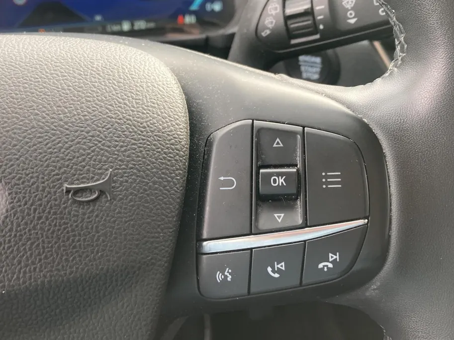 Ford Kuga 2.5 PHEV 225 pk Titanium Navigatie - Bliss Elektrische achterklep - Winter Pack- Elektrisch inklapbare trekhaak