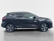 Nissan QASHQAI 1.6 Tekna 1ste eigenaar| Navigatie| Panoramadak| Stoelverwarming| Voorruitverwarming|360 graden camera| Dealeronderhouden| All seasonbanden|
