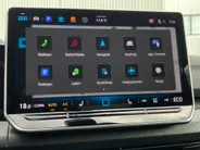 Volkswagen Golf 1.5eHybrid 200kW/272PK GTE Black Style · Panoramadak · Trekhaak · Camera ·  Apple/Android Car Play · Garantie t/m 10-09-2030 of 10000km.