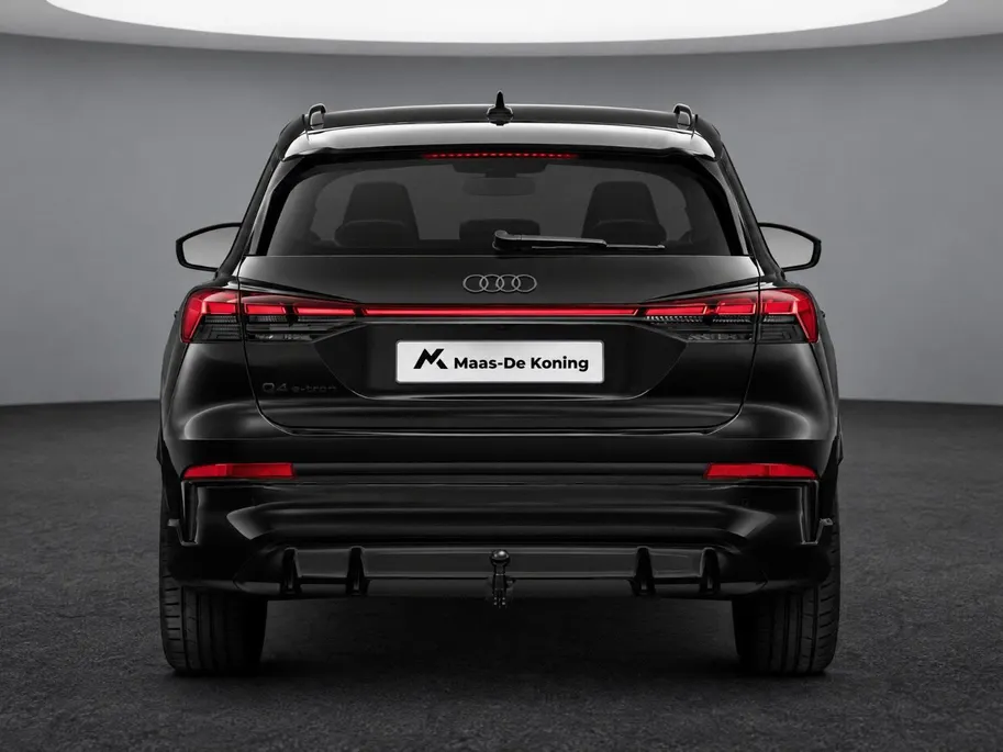 Audi Q4 Q4 S edition performance 286 PK · Exterieurpakket zwart · Elek. wegklapbare trekhaak · Privacy glas