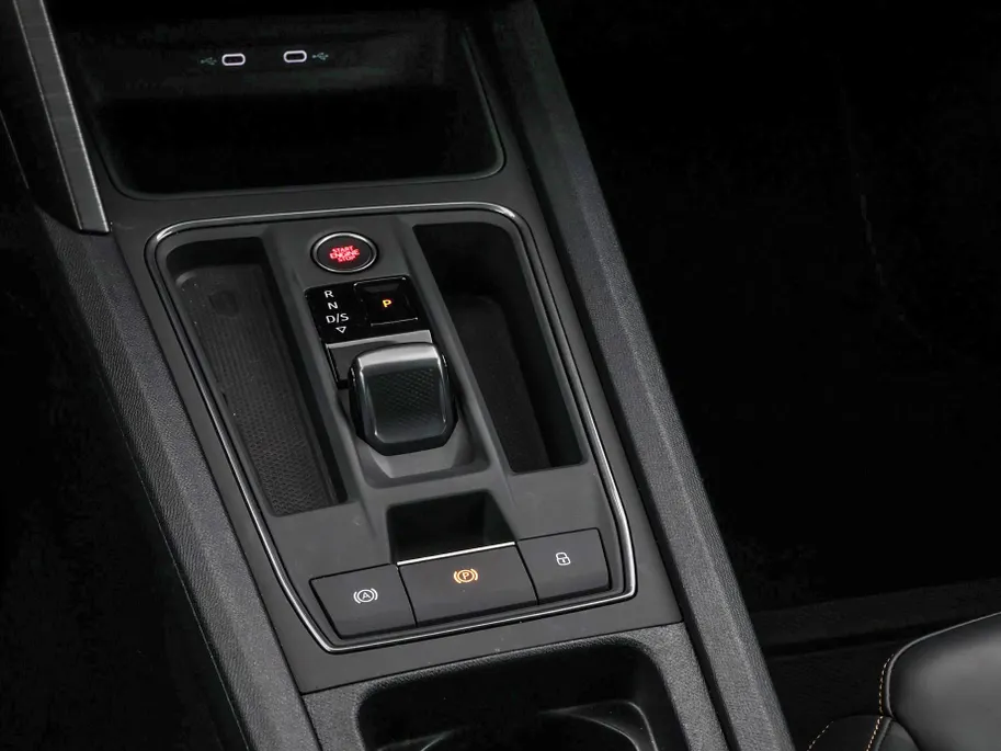 CUPRA Formentor 1.4 245pk DSG e-Hybrid VZ Performance · Panoramadak · Beats Audio ·  Leder · 360 Camera · Elek. Bestuurdersstoel · Stoel-& Stuurverwarming · 19'' Inch ·