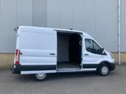 Ford Transit 290 2.0 TDCI 105 pk L2H2 Trend Groot scherm - Apple Carplay/Android Auto - Trekhaak - Laadruimtebescherming