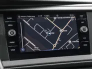 Volkswagen Bedrijfswagens Transporter 2.0 TDI L1H1 28 · Camera · Trekhaak · Apple/Android Car Play · Navigatie · Cruise Control · Vloerplaat · 16'' Inch · Garantie t/m 01-04-2028 of 100.000km
