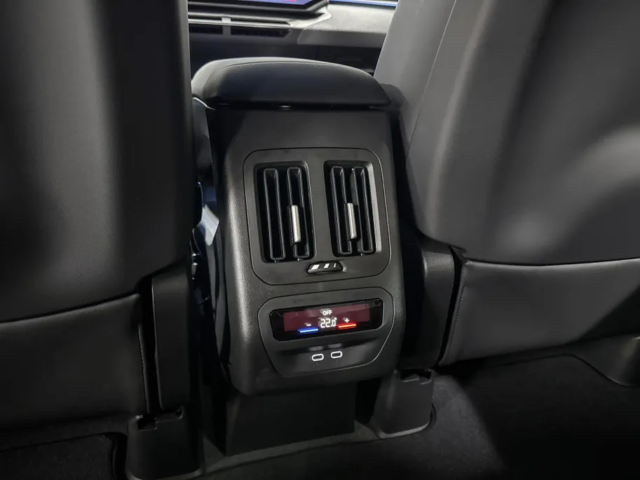BMW iX3 50 xDrive