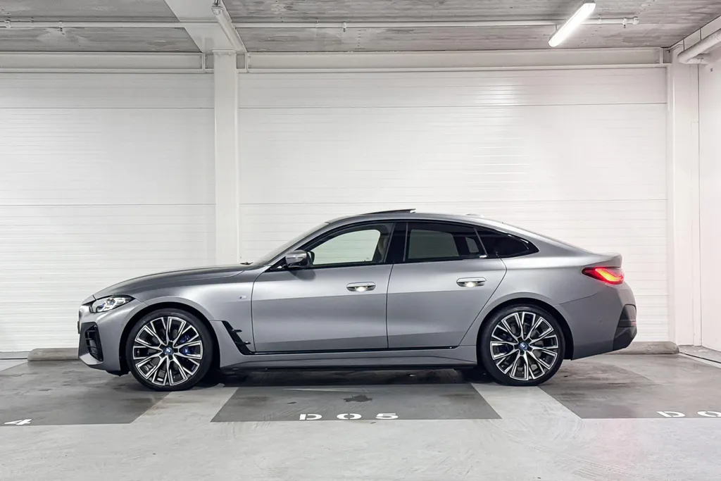 BMW i4 eDrive40 High Executive