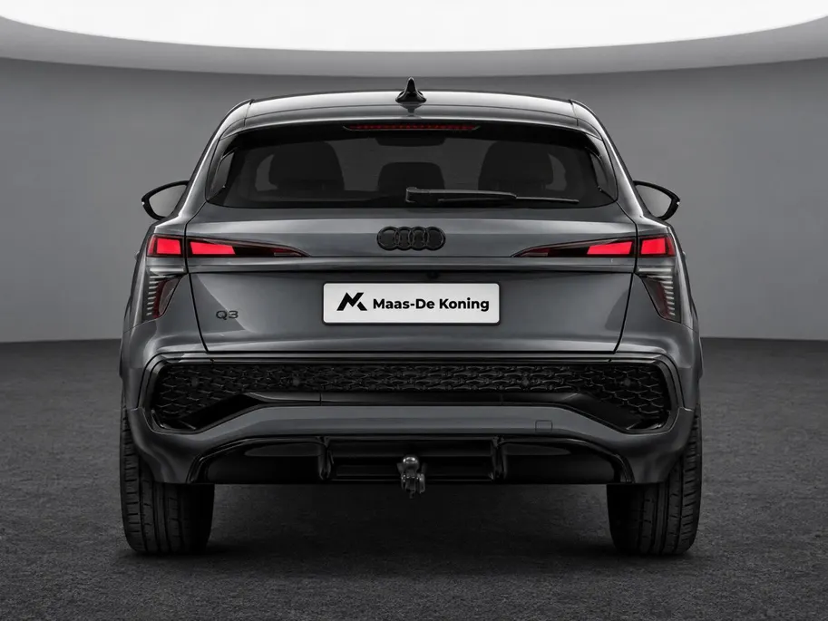 Audi Q3 Sportback e-hybrid S edition 272 PK · MMI experience pro · Trekhaak elek. wegklapbaar · Optiekpakket zwart