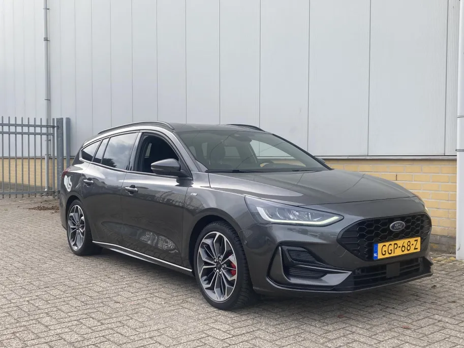 Ford Focus Wagon 1.0 EcoBoost Hybrid 155pk Autom. ST Line X Wagon Afneembare Trekhaak - B&O - BLISS - Winter Pack - Elektrische achterklep