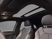 Audi Q3 Sportback 45TFSIe 180KW/245PK S Edition Panoramadak · Trekhaak · Camera + Parkeersensoren