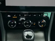 Škoda Superb Combi 1.4TSI 160kW/218PK iV Sportline DSG · Panoramadak · Trekhaak · 360°Camera + Parkeersensoren · Apple/Android Car Play ·
