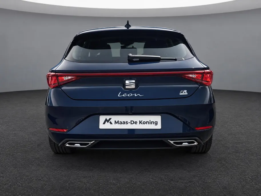 SEAT Leon FR Business 1.5 TSI eHybrid 150 kW / 204 PK Hb | Safe & Driving Pack | Metallic Lak | 18'' Lichtmetalen Velgen | Herwaardering!!