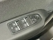 Renault Captur 160PK E-Tech full hybrid Techno Automaat | 1ste Eigenaar | Google Built-In | Camera | Digitale Cockpit | Apple Carplay/Android Auto | Parkeersensoren | Cruise Control Adaptief | Climate Control | Licht & Regen Sensor |