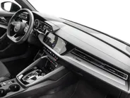 Audi A3 Sportback 40 TFSIe 204pk S-tronic S edition · Camera · Stoelverwarming · Apple/Android Car Play · Park Assist · Navigatie · 17'' Inch · Garantie t/m 27-07-2029 of 100.000km
