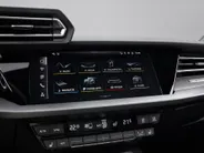 Audi A3 Sportback 45 TFSIe 272pk S-tronic S edition Competition · Panoramadak · Camera · Carbon Achterspoiler · Leder · Elek. voorstoel · Matrix LED · 18'' Inch · Garantie t/m 29-07-2030 of 100.000km