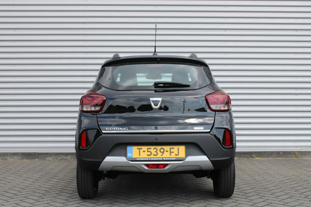 Dacia Spring Essential |  Airco | 14' Design velgen | Bluetooth | PDC | BTW auto | Uniek!! |