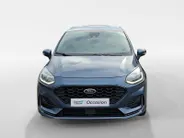 Ford Fiesta 1.0 EcoBoost Hybrid ST-Line 125 pk | Stoel- stuur en voorruitverwarming | Navigatie via Apple Carplay & Android auto | Parkeer sensoren