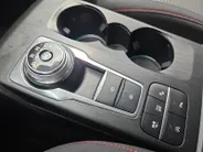 Ford Focus 1.0 EcoBoost ST-Line X Business | Automaat | Carplay | camera | Zeer nette auto | Full LED | Trekhaak | Technology Pack | Winter Pack | 12 Maanden Bovag Garantie |