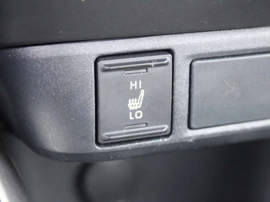 Mazda 2 Hybrid 1.5 Agile | Comfort pakket | CarPlay | Camera | Stuur-/stoelverwarming | Cruise adapt. | 15' LM |