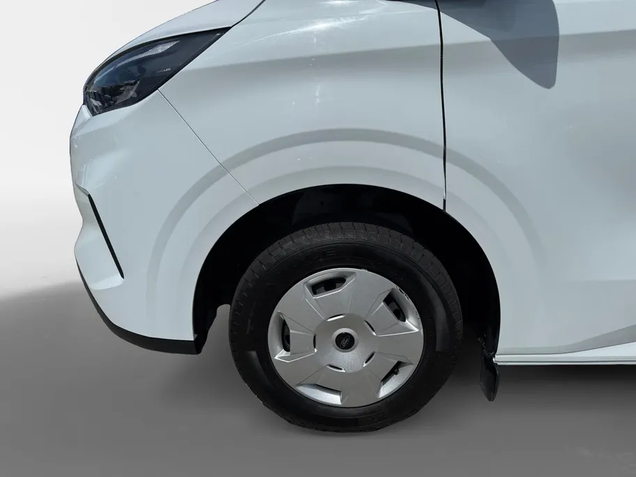 Ford Transit Custom 280 2.0 TDCI L1H1 Trend 110 pk | 3-zits | Airco | Parkeersensoren voor en achter | Apple Car PLay / Android Auto | LED dagrijverlichting |