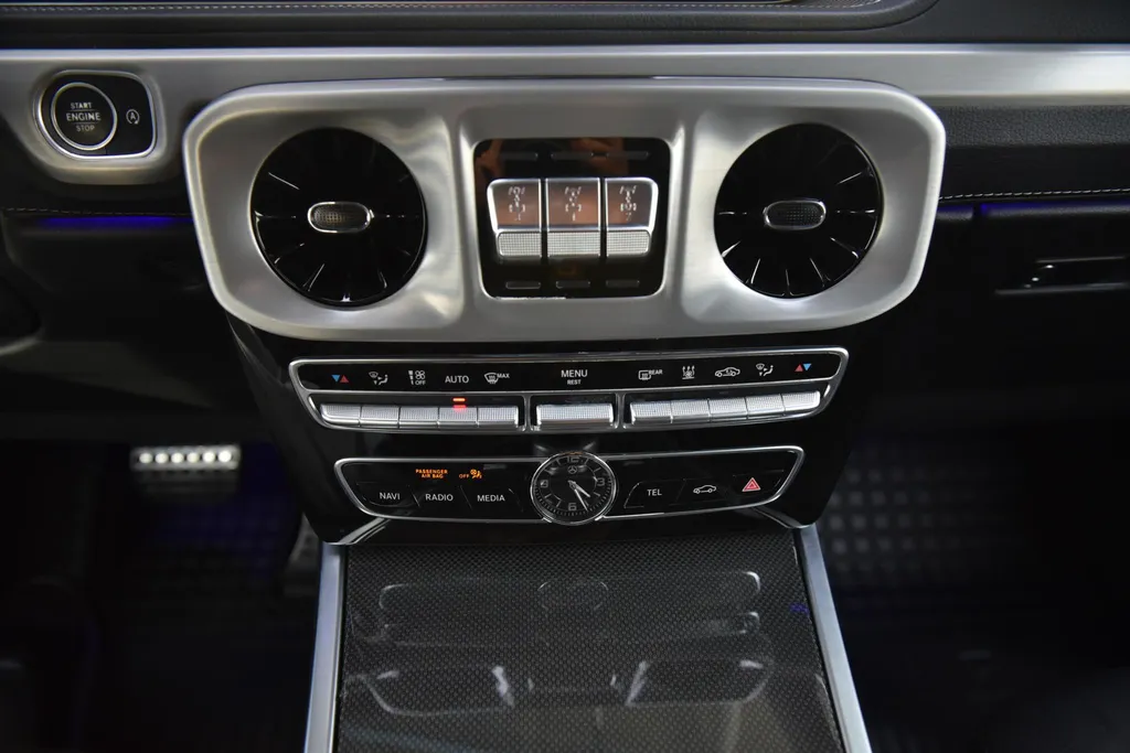 Mercedes-Benz G-Klasse 500