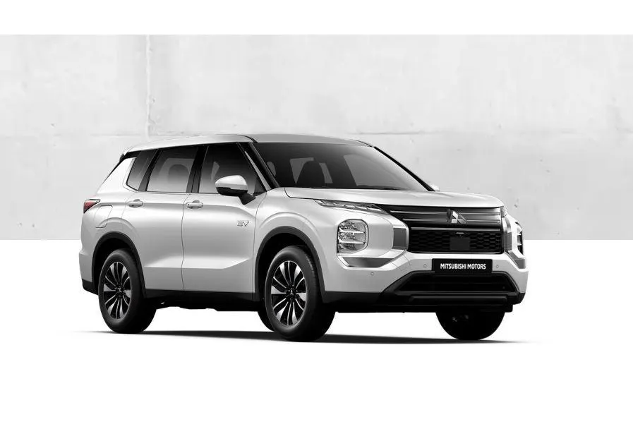 Mitsubishi Outlander 2.4 PHEV Intense € 5.000 euro korting eigen voorraad| 8 jaar garantie| Snel leverbaar | Totaalprijs op is op.
