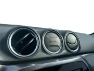 Suzuki Vitara 1.5 Hybrid Select Rhino Edition |achteruitrijcamera| LED koplampen| Apple Carplay/Android Auto| climate controle|