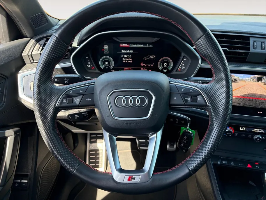 Audi Q3 45 TFSI e S edition *Automaat*Navi+360Camera*Climate Control*Virtual Cockpit*Sonos Audio*Elektrische achterklep*Zeer nette auto!
