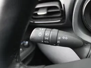 Mazda 2 Hybrid 1.5 Agile | Comfort Pakket | Airco | Apple carplay / Android auto | 15' LM |