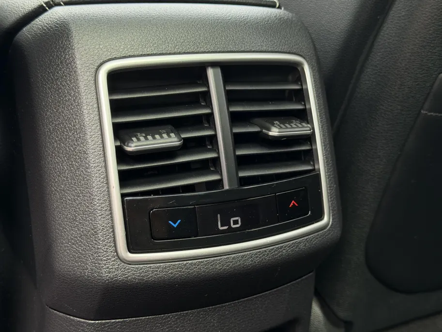 Kia Sportage 1.6 T-GDi Hybrid GT-PlusLine | Apple Carplay/ Android Auto | Navigatiesysteem | Licht + Regensensor | Stoelverwarming + Stoelkoeling | Stuurverwarming | Elektrisch Verstelbare Voorstoelen | Geheugen op Bestuurdersstoel | Elektrisch Schuif / Kanteldak | El