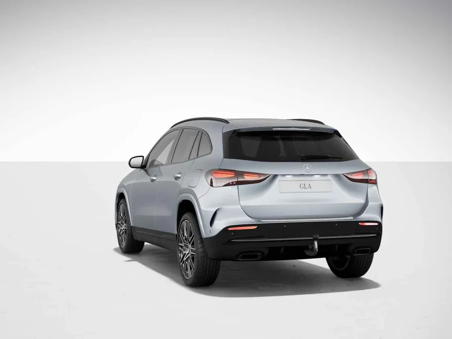 Mercedes-Benz GLA 250 e 140 Years Edition