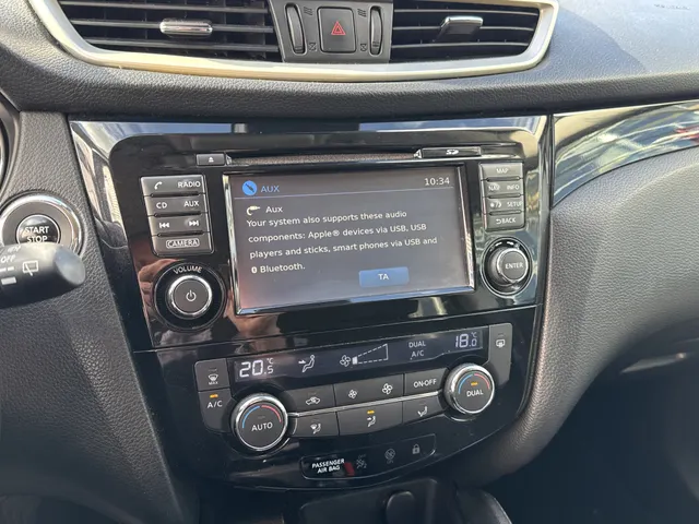 Nissan QASHQAI 1.2 Connect Edition. Trekhaak 13p (max. 1.200kg)