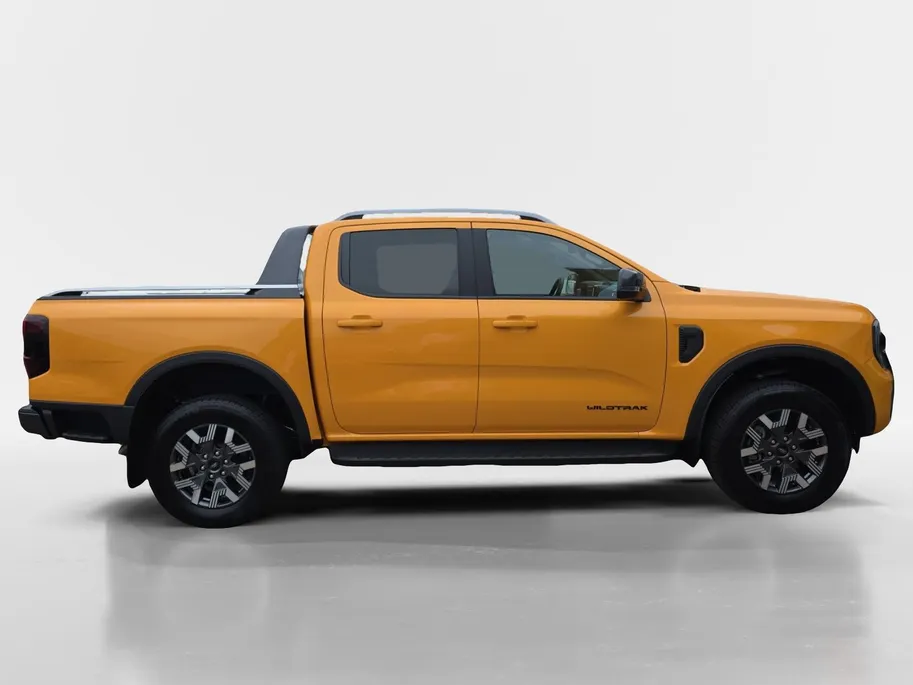 Ford Ranger Wildtrak 2.3 PHEV 279pk | 5 Zits | 1e Eigenaar  | Elektrische rollertop | Trekhaak | Achteruitrijcamera |  3500Kg Trekgewicht | Fabrieksgarantie! |