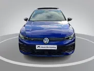 Volkswagen Golf 1.5eTSI/150PK DSG R-Line Blackstyle · Panoramadak · Trekhaak · Apple/Android Car Play · Camera · Garantie t/m 23-11-2030 of 100.000km