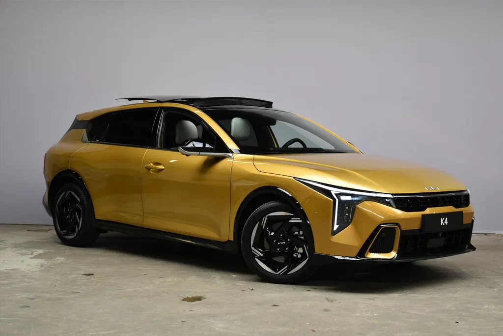 Kia K4 1.0 T-GDi MHEV 115pk DCT7 GT-PlusLine