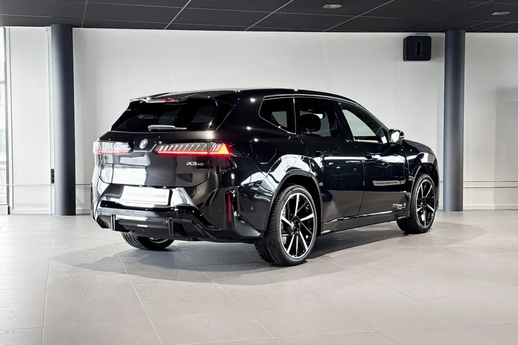 BMW iX3 40 eDrive