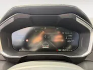 Lynk & Co 01 1.5 | Plug-in hybrid | 1800kg Trekgewicht | 69km Elek. Actieradius | Apple Carplay/Android Auto | BLISS | Panoramadak | 360° Camera | 12 Maanden BOVAG Garantie |
