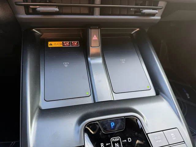 Toyota bZ4X Executive 73 kWh | JBL | Stoelverwarming V+A