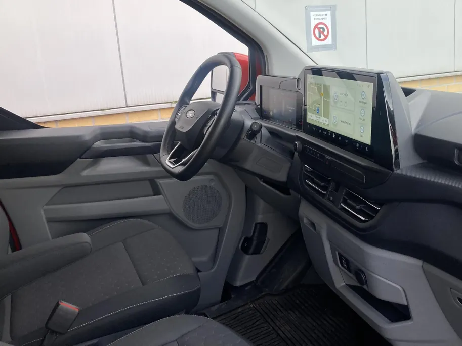 Ford Transit Custom 320 2.0 TDCI 136 pk Automaat AWD Limited L1H1 Navigatie - Apple Carplay/Anrdoid Auto - Ruiten achter - Trekhaak
