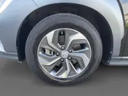 Hyundai Kona 1.6 GDI HEV Fashion Sky | Navigatie| Lichtmetalen velgen| Parkeersensoren| Schuif- kanteldak| Climate Controle| Adaptieve Cruise Controle| Dode hoeksensor|
