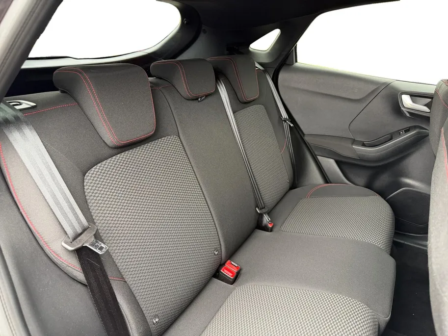 Ford Puma 1.0 EcoBoost Hybrid ST-Line | Automaat | Adapt. Cruise control | BLIS | Winter pack | Parkeersensor voor en achter | Achteruitrijcamera | Navigatie | Apple carplay & Android auto | Bovag garantie |