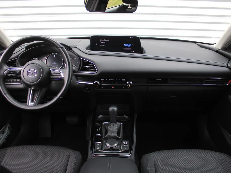 Mazda CX-30 2.0 e-SkyActiv-X M Hybrid Centre-line | Stuur-/stoelverwarming | Camera | HUD | LED | 18' LM | Dodehoek sensor | Cruise adapt. |